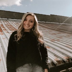 Meet your Posher, Emma